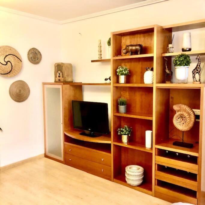 Nuevo Con Piscina A 2 Minutos Estacion Tren Ave Appartement Zaragoza Buitenkant foto
