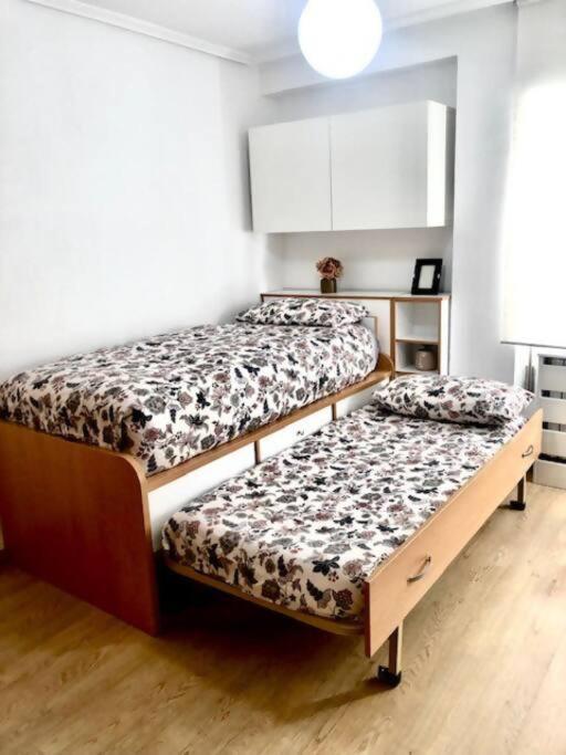 Nuevo Con Piscina A 2 Minutos Estacion Tren Ave Appartement Zaragoza Buitenkant foto